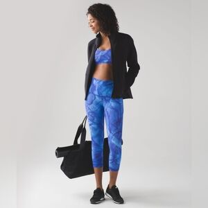 Lulu🍋 Lululemon Wunder Under Crop  (Hi-Rise) (21")Midnight Tulle Multi Size 8